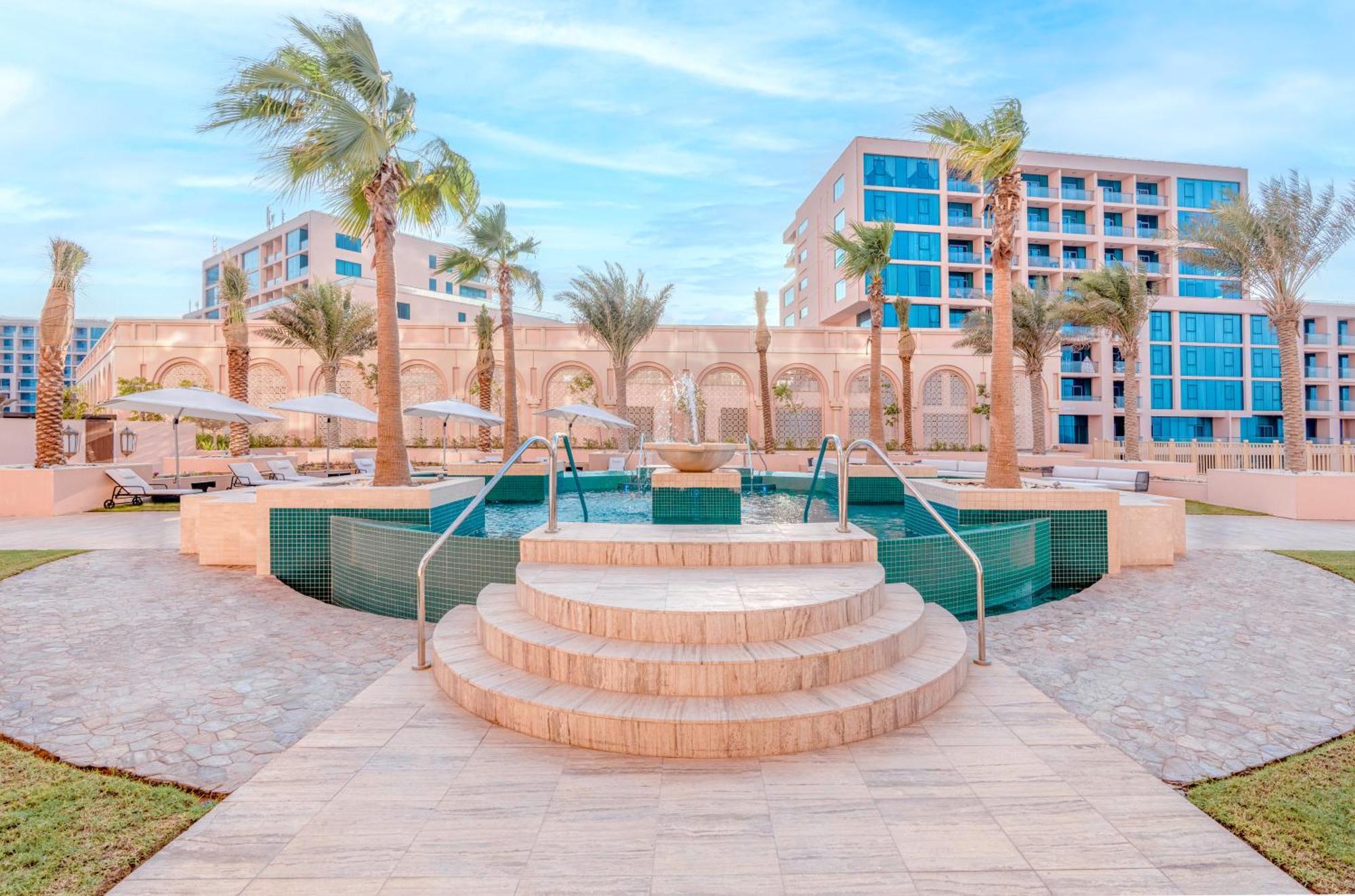 Rixos Marina Abu Dhabi Hotell Exteriör bild